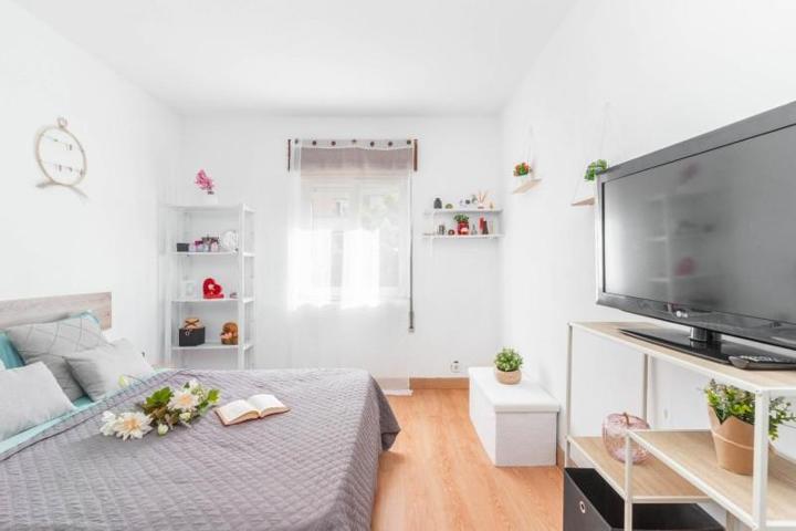 Piso en venta en Gijón, Pumarín photo 0