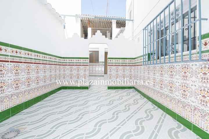 Chalet en venta en Lucena, C-. Juego de Pelota photo 0