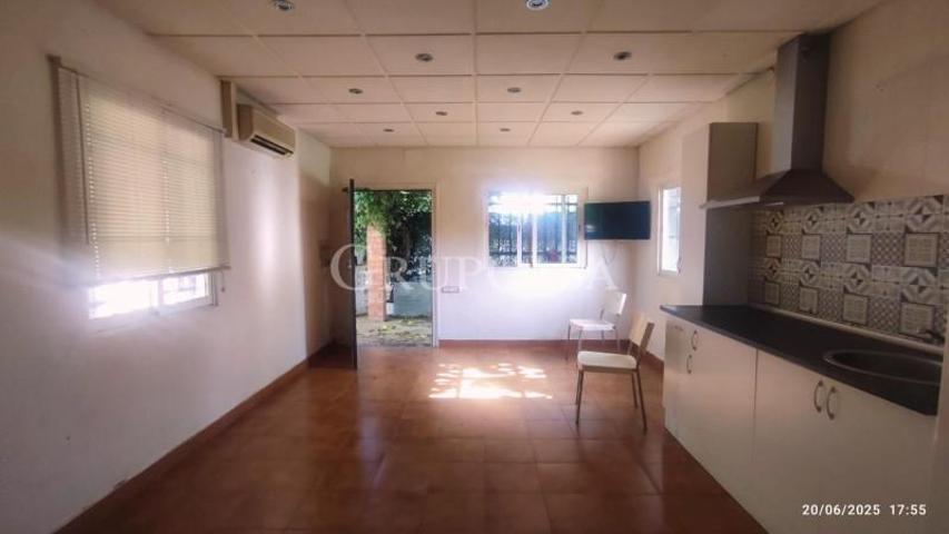 Casa en venta en Rosselló, Cataluña photo 0