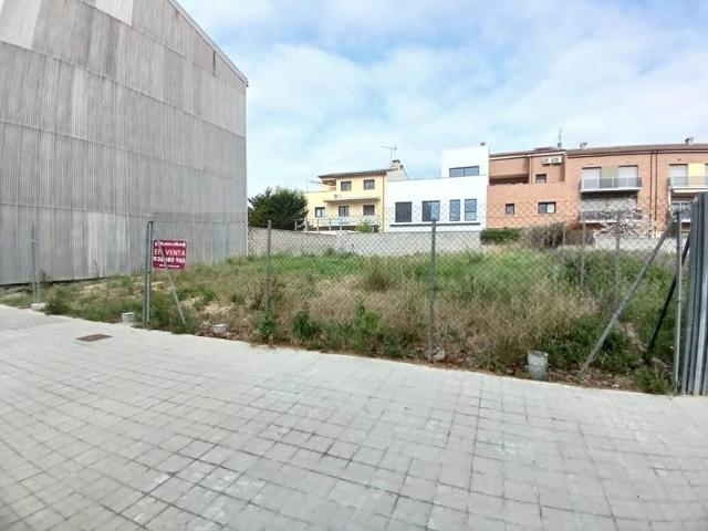 Terreno en venta en Vilafranca del Penedès photo 0