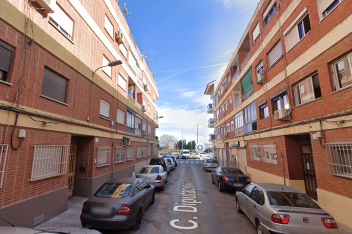 Piso en venta en Silla photo 0