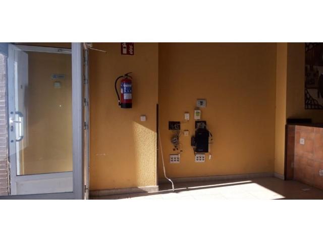 Local comercial en venta en Torrejón de Ardoz, Centro photo 0