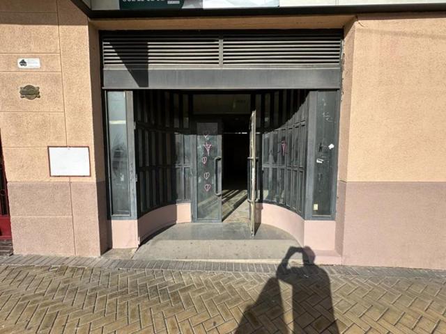 Local comercial en venta en Jaén, Avda. Madrid photo 0
