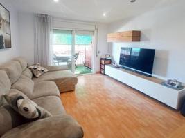 Piso en venta en Malgrat de Mar photo 0