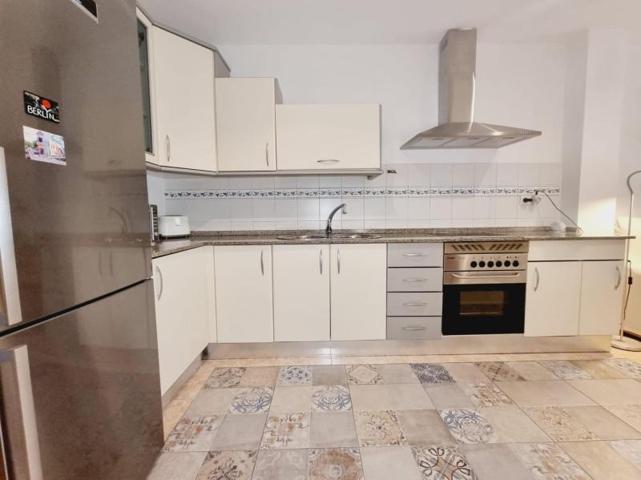 Piso en venta en Cádiz, Cadiz photo 0