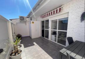Apartamento en venta en Torrevieja photo 0