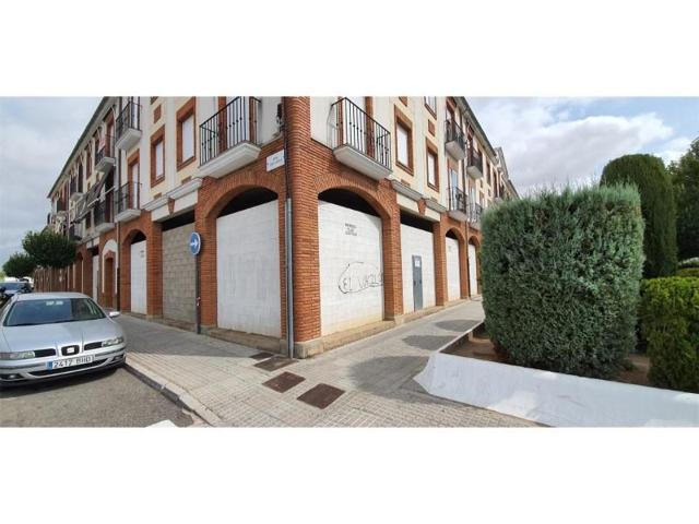 Local comercial en venta en Pozoblanco photo 0