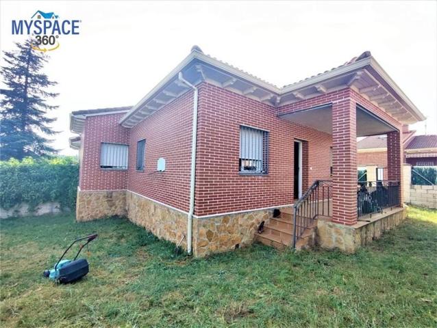 Chalet en venta en Ávila, La cañada photo 0