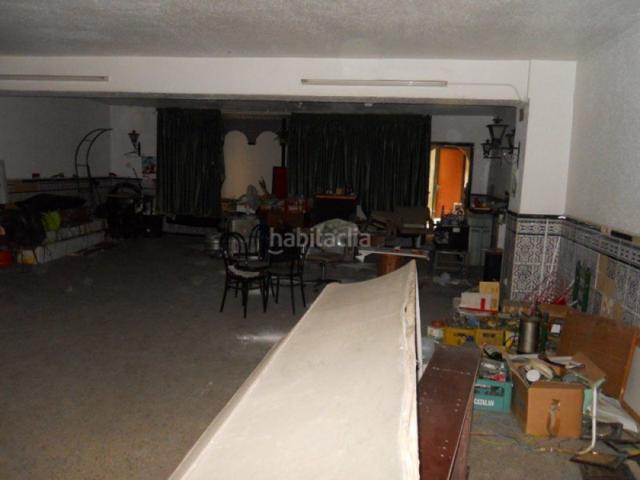 Local comercial en venta en Sabadell, Can rull photo 0