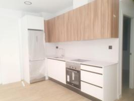 Apartamento en venta en Murcia, Barrio del Carmen photo 0