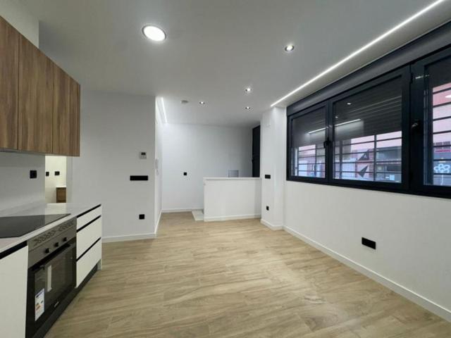 Apartamento en venta en Murcia, Barrio del Carmen photo 0