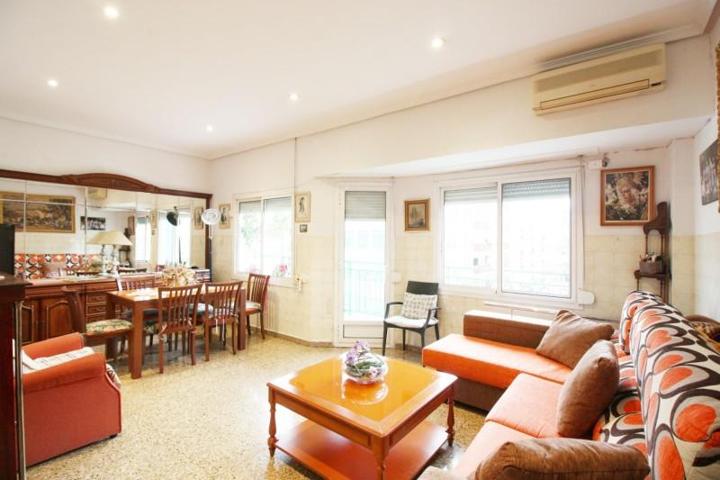 Piso en venta en Alaquàs, Blasco Ibañez photo 0