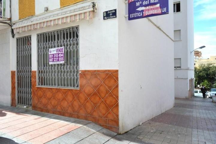 Local comercial en venta en Estepona, Casco Urbano photo 0