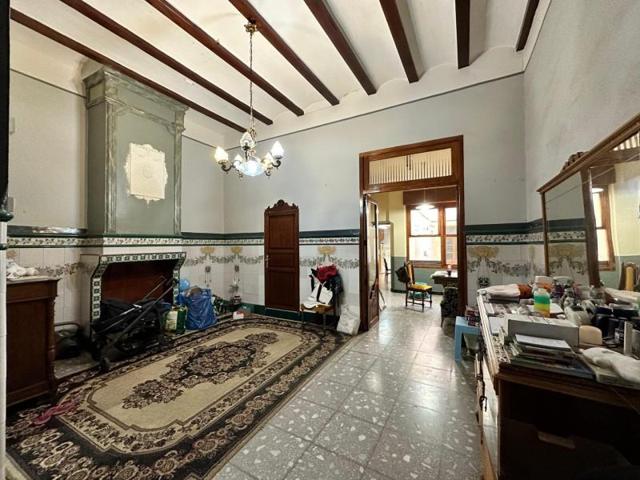 Casa en venta en Carlet, Plaza mayor photo 0