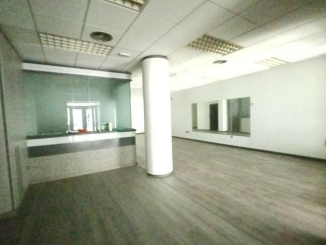 Local comercial en venta en Valladolid, San Pablo photo 0