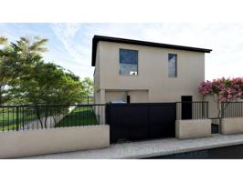 Terreno en venta en Sils photo 0