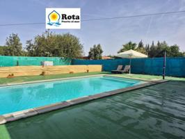 Casa con terreno en venta en Los Palacios y Villafranca, Monroy finca photo 0