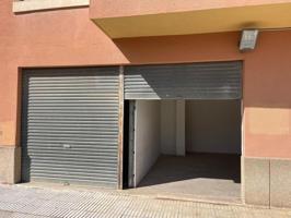 Local comercial en venta en Valls, La fraternal photo 0