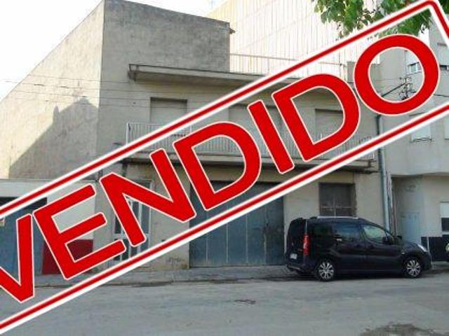 Oficina en venta en Ulldecona, Ulldecona photo 0