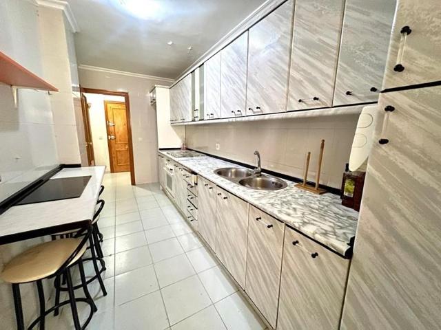 Piso en venta en Plasencia, Avenida de extremadura photo 0