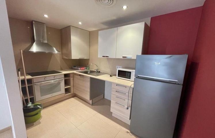 Apartamento en venta en Sant Carles de la Ràpita, Centro photo 0