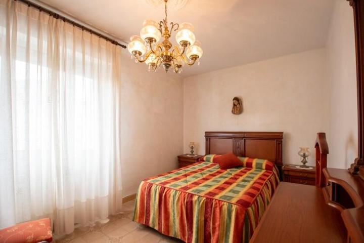 Piso en venta en Villaviciosa, Villaviciosa photo 0