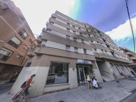 Piso en venta en Reus, Mestral photo 0