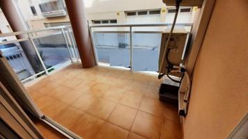 Planta baja en venta en Sant Carles de la Ràpita, CENTRE photo 0