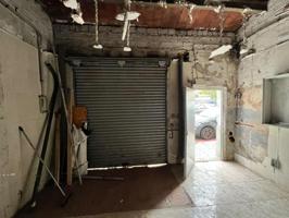Local comercial en venta en Sabadell, Gracia photo 0