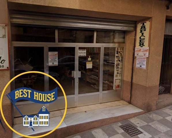 Local comercial en venta en Cuenca, Cuenca photo 0