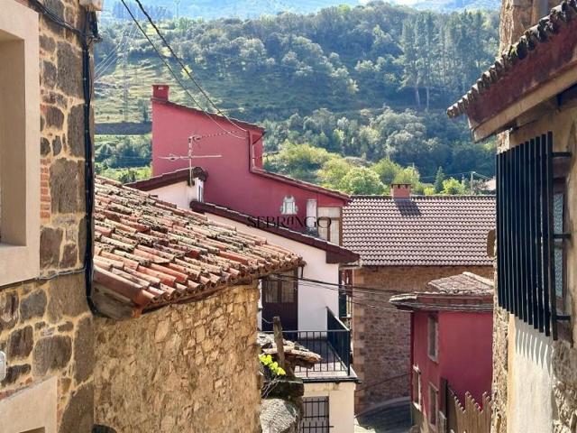 Casas de pueblo en venta en Cabezón de Liébana, Cabezón de Liébana photo 0