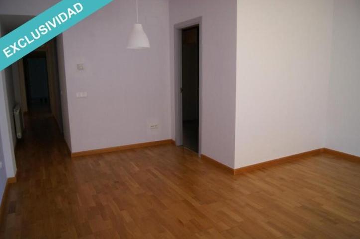 Piso en venta en Santa Bárbara photo 0