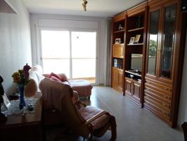 Piso en venta en Salt, Salt photo 0