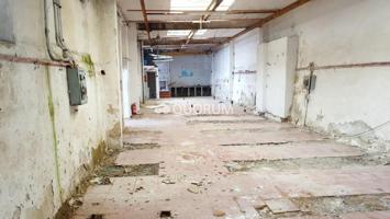 Nave industrial en venta en Barakaldo, San Vicente photo 0