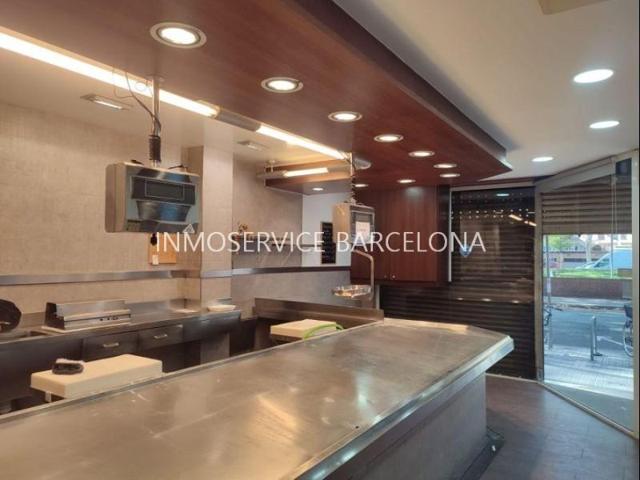 Local comercial en venta en Barcelona, La Verneda i la Pau photo 0