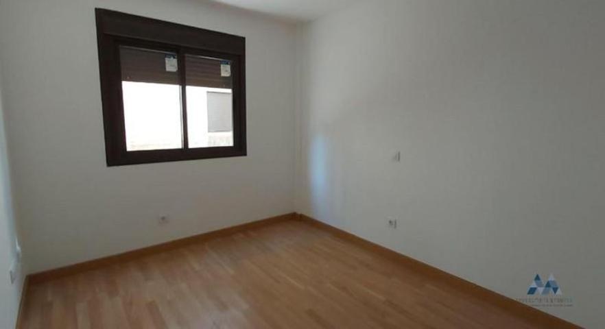 Local comercial en venta en Almorox, Plaza de la Constitución, 45900 photo 0