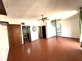 Piso en venta en Sevilla, Bellavista photo 0