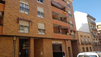 Apartamento en venta en Linares, Plaza Colon photo 0