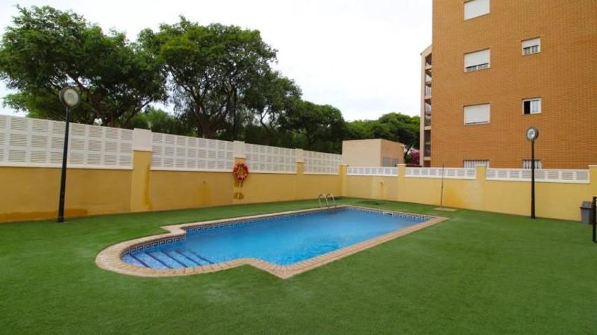 Piso en venta en Roquetas de Mar, Sur photo 0