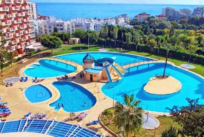 Piso en venta en Benalmádena, Avenida Gamonal, 29630 photo 0