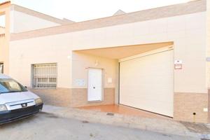 Casa en venta en El Ejido, Guardias viejas photo 0