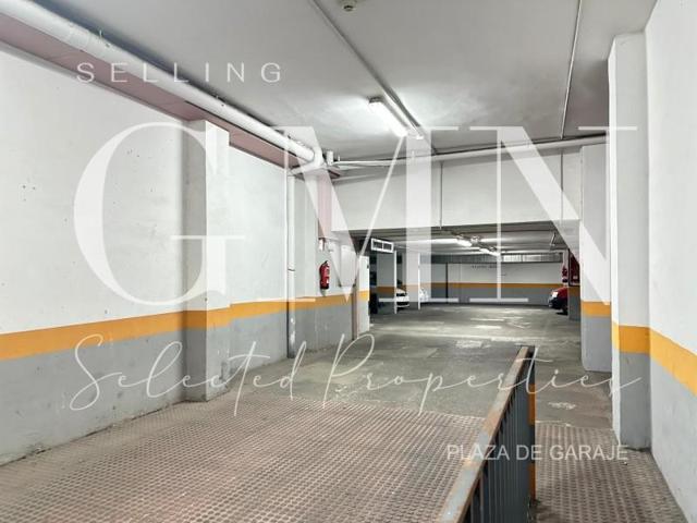 Garaje en venta en Benidorm, Levante photo 0