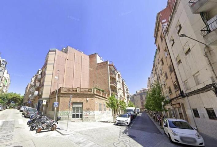 Piso en venta en L'Hospitalet de Llobregat, Pubilla cases photo 0