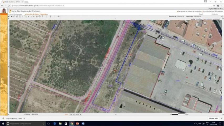 Terreno en venta en Museros, Polígono industrial photo 0