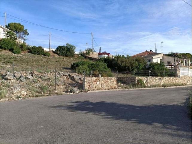 Terreno en venta en Chiva, Calle Albacete, 12, 46370 photo 0
