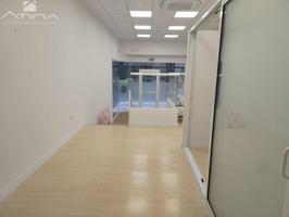 Local comercial en venta en Gandia, Centro photo 0