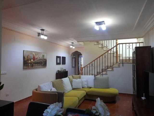Bungalow en venta en Villarrobledo photo 0