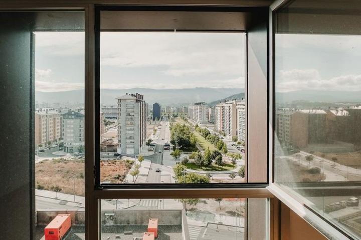 Piso en venta en Ponferrada, La rosaleda photo 0