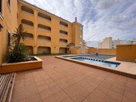 Apartamento en venta en Almoradi photo 0