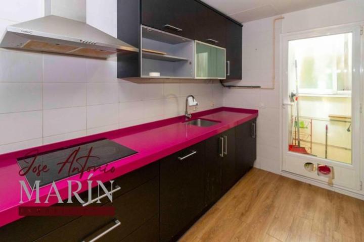 Piso en venta en Badajoz, Ctra de Sevilla - Ronda sur photo 0